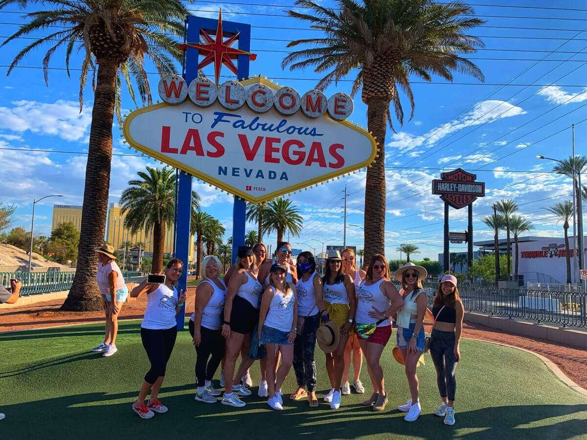 Las Vegas Sign Corporate Tours