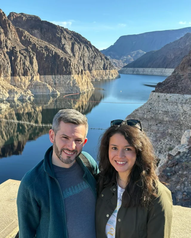 Hoover Dam, the Arizona side!

Lovely sunny start to our first day exploring❣️

#hooverdam #arizona #nevada #america #usa #holiday #travel #travelphotography